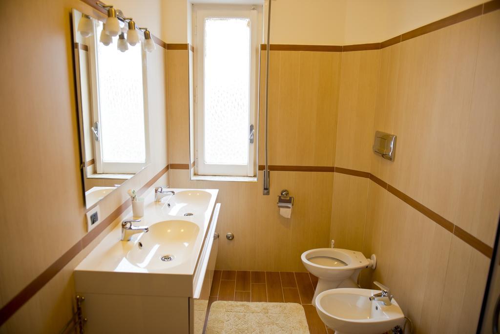 I Delfini Bed & Breakfast Agropoli Exterior photo